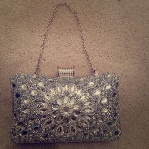 Silver bedazzled clutch!